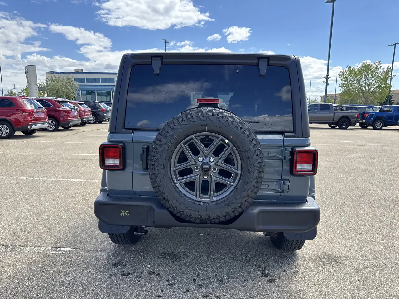 Jeep Wrangler photo Jeep Wrangler