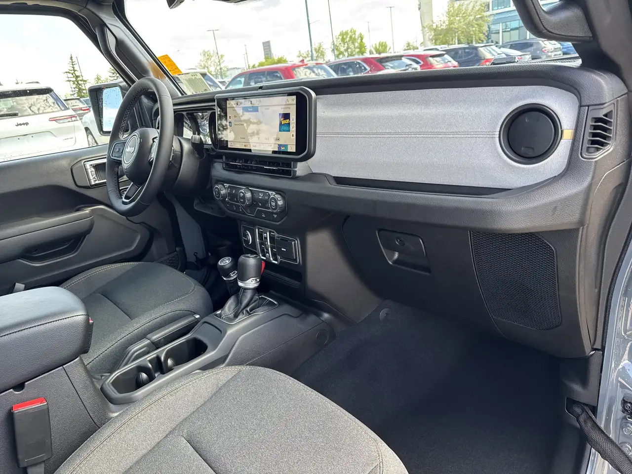 Jeep Wrangler photo Jeep Wrangler