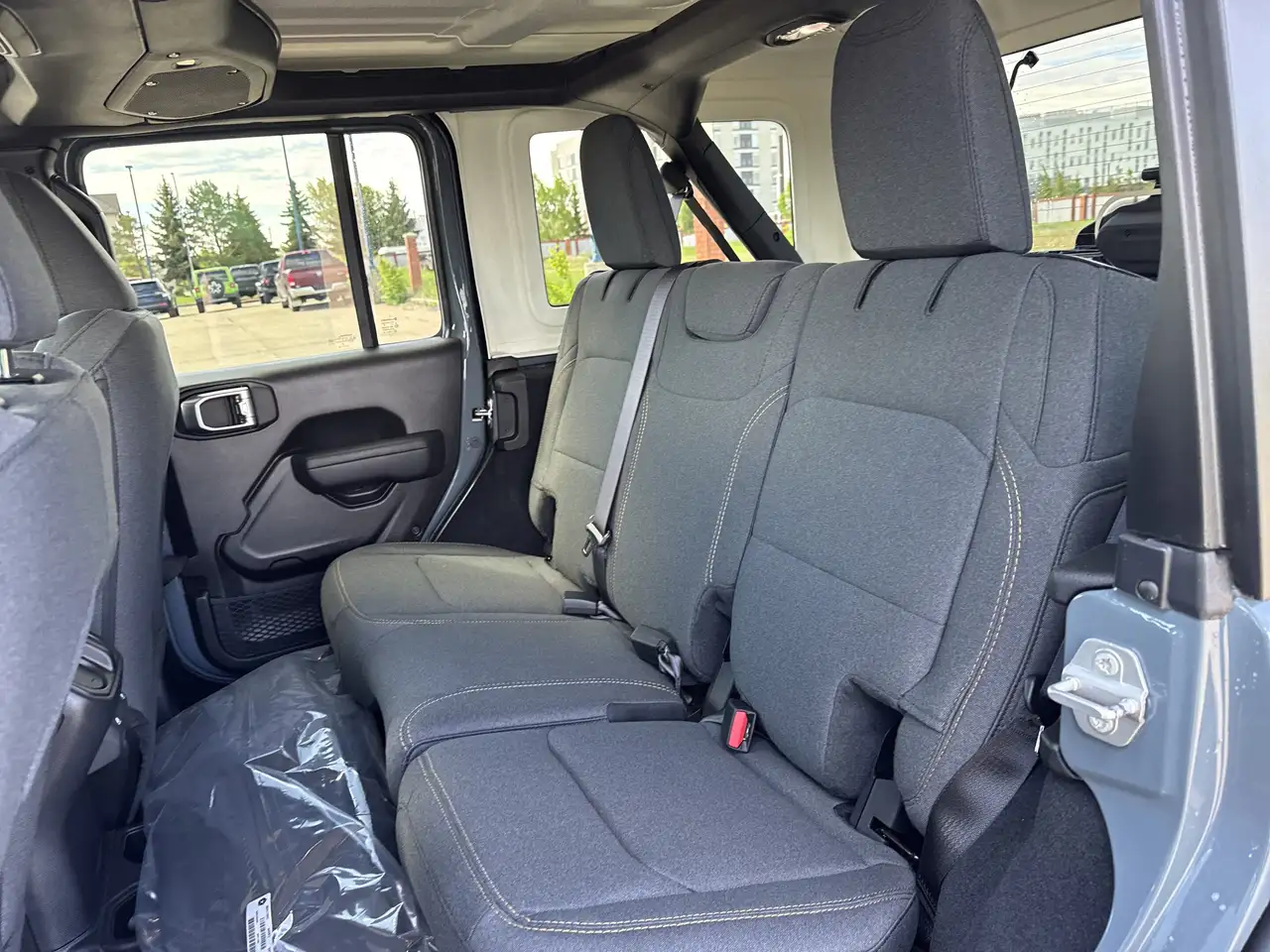 Jeep Wrangler photo Jeep Wrangler