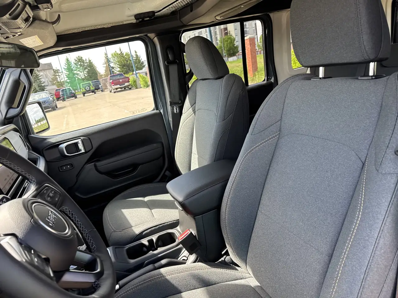 Jeep Wrangler photo Jeep Wrangler