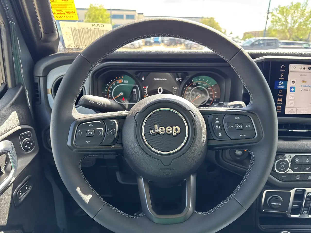 Jeep Wrangler photo Jeep Wrangler