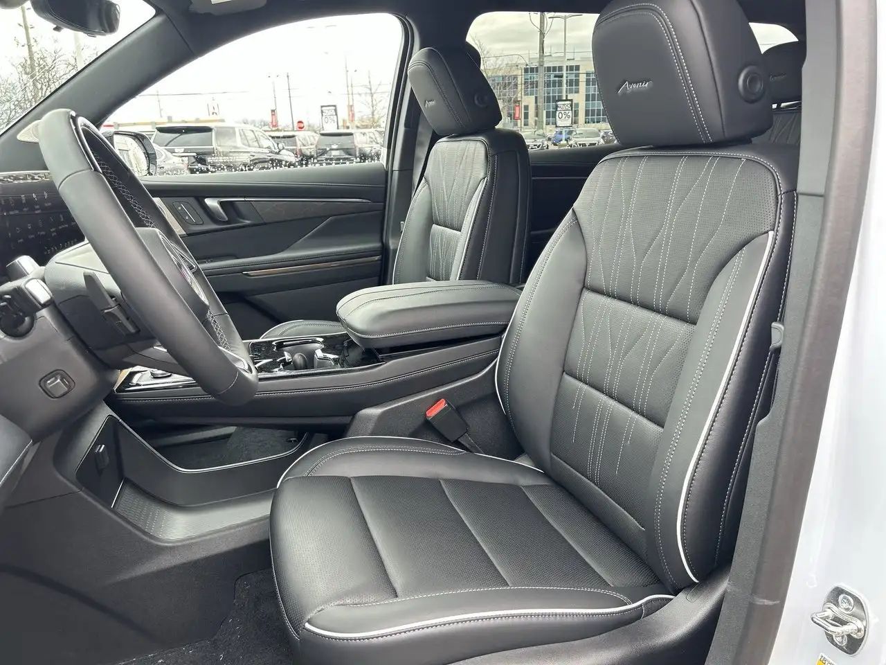 Buick Enclave снимка Buick Enclave