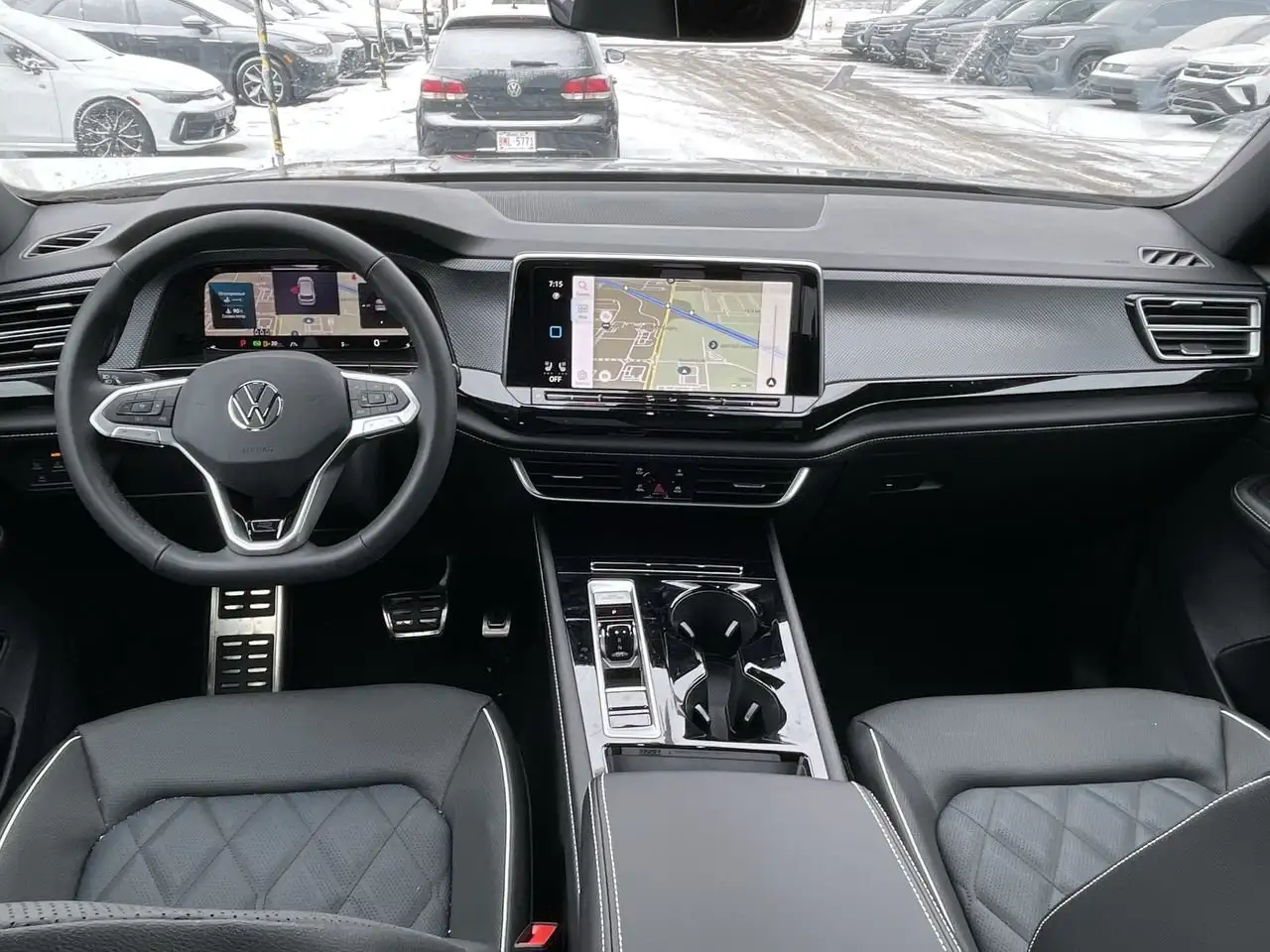Volkswagen Atlas снимка Volkswagen Atlas