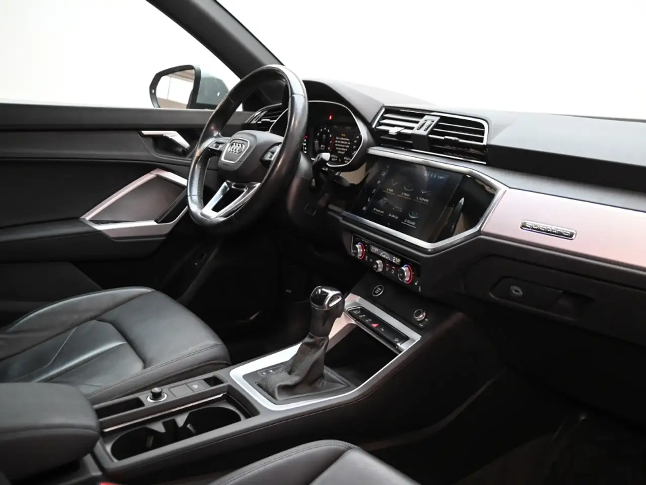 Audi Q3 fotografie Audi Q3