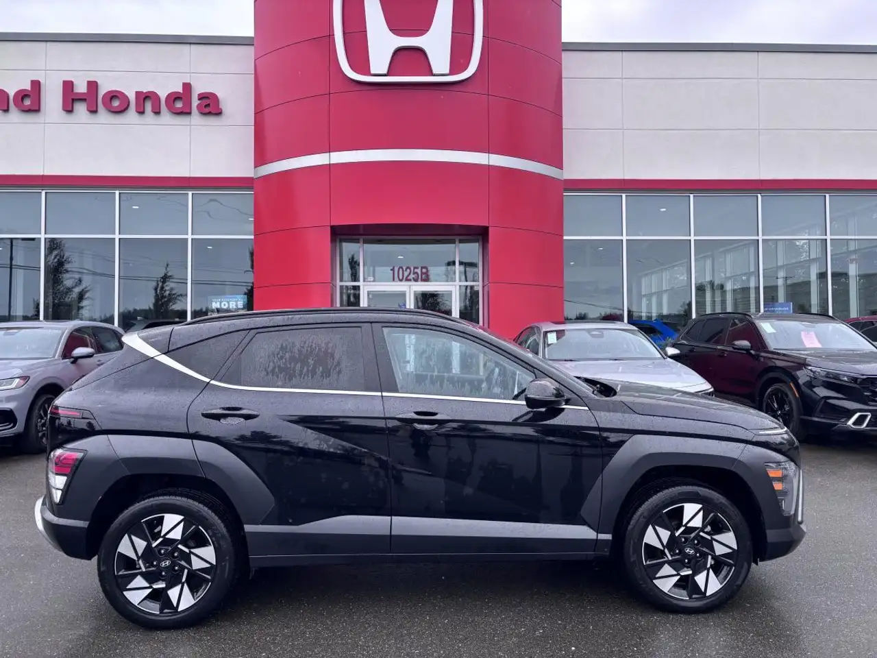 Hyundai KONA снимка Hyundai KONA
