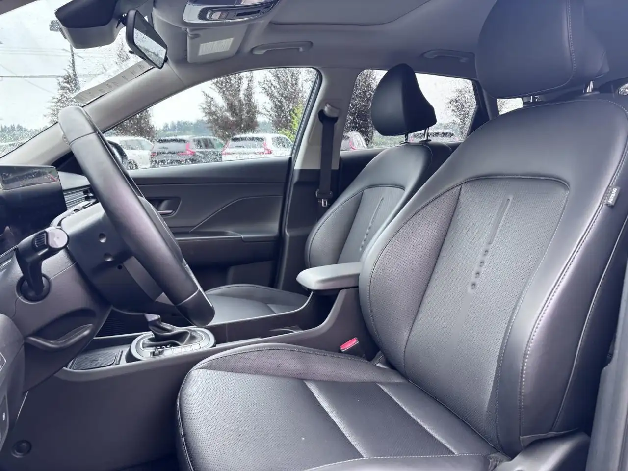 Hyundai KONA снимка Hyundai KONA