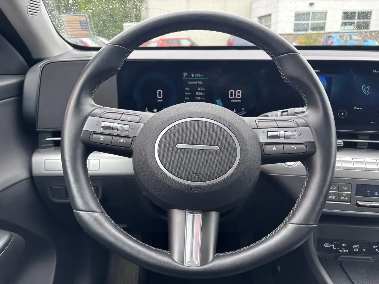 Hyundai KONA снимка Hyundai KONA