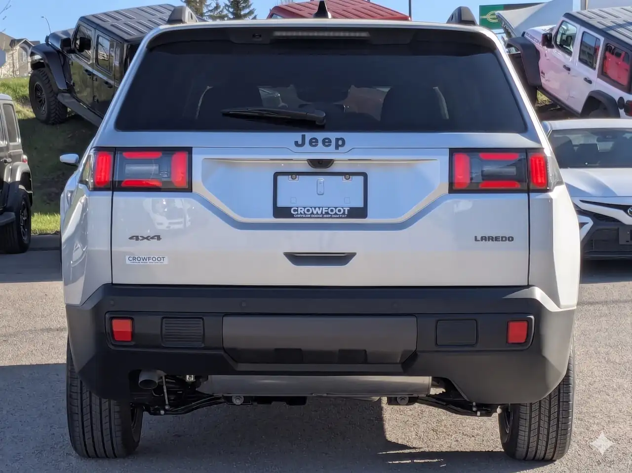 Jeep Cherokee снимка Jeep Cherokee