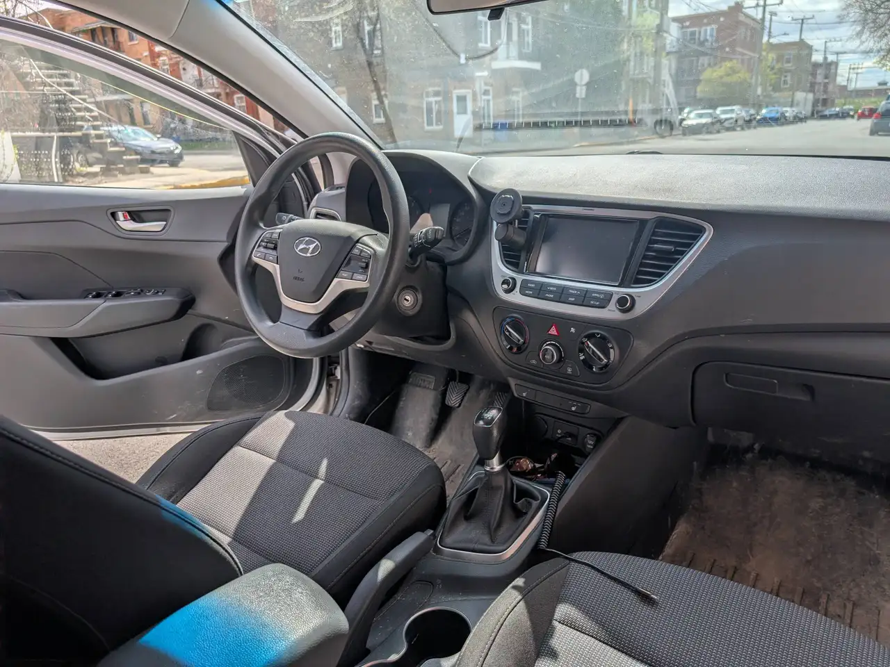 Hyundai ACCENT снимка Hyundai ACCENT
