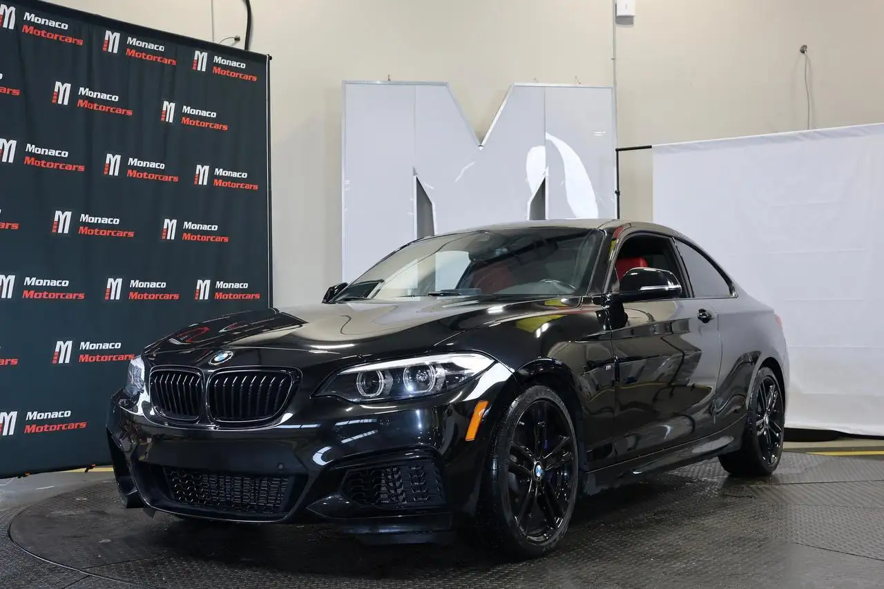 BMW 2 Series снимка BMW 2 Series