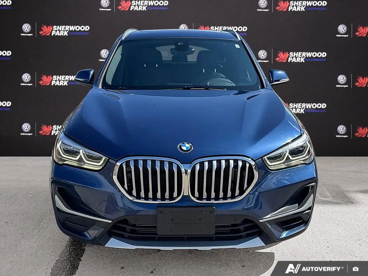 BMW X1 снимка BMW X1