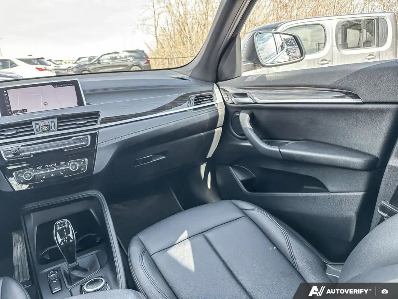 BMW X1 снимка BMW X1