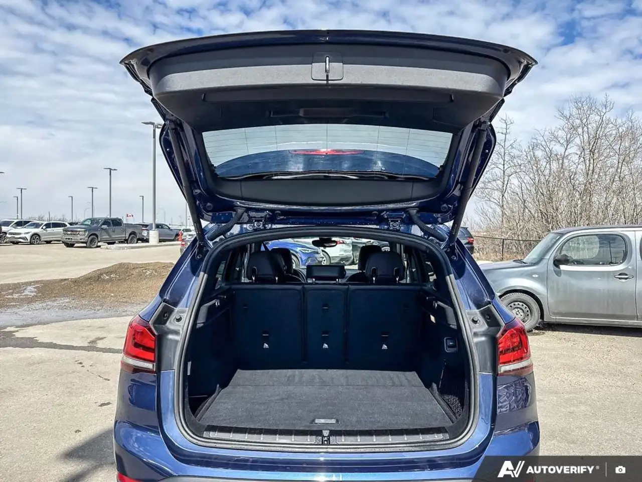 BMW X1 снимка BMW X1