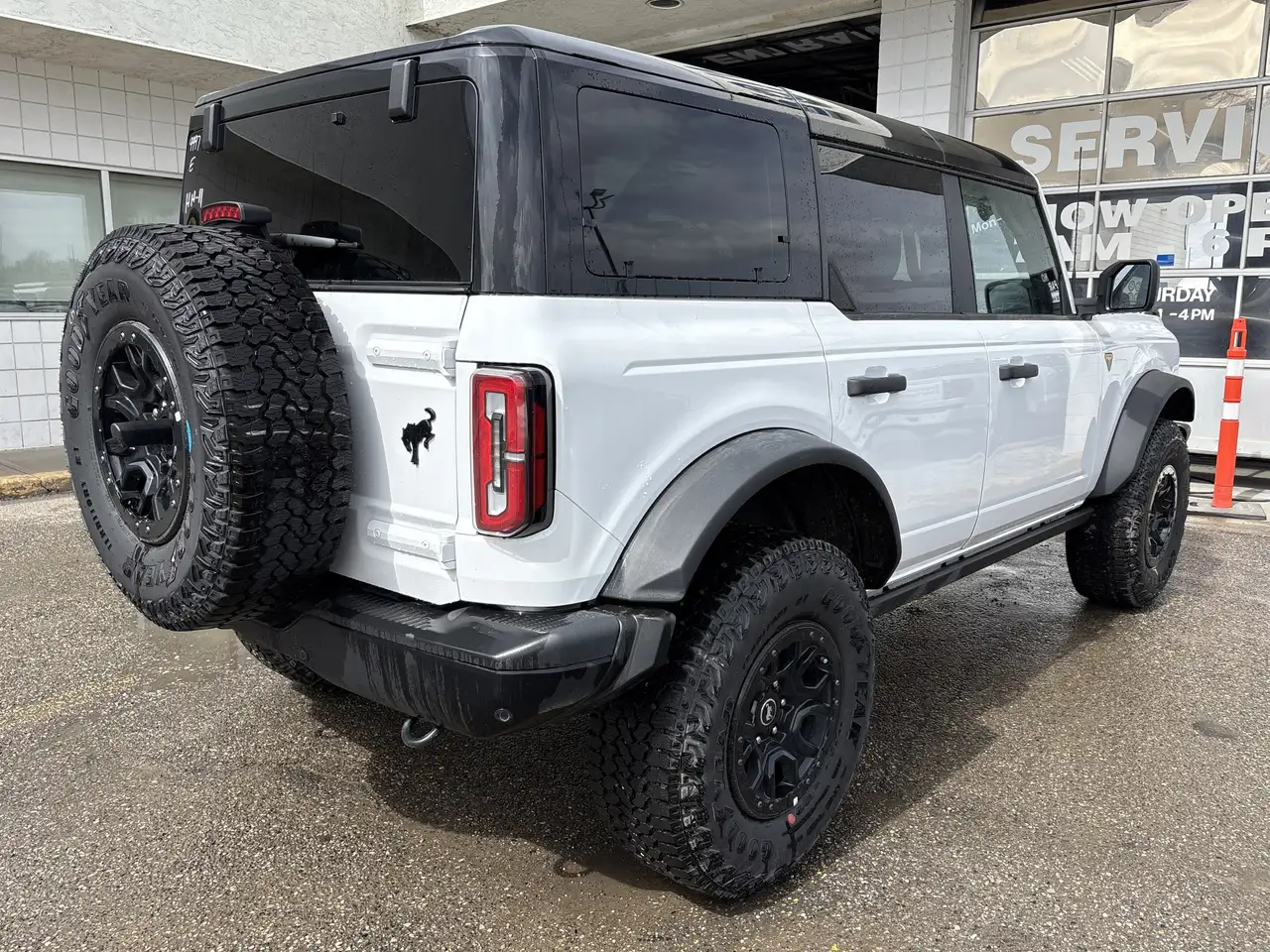 Ford Bronco снимка Ford Bronco