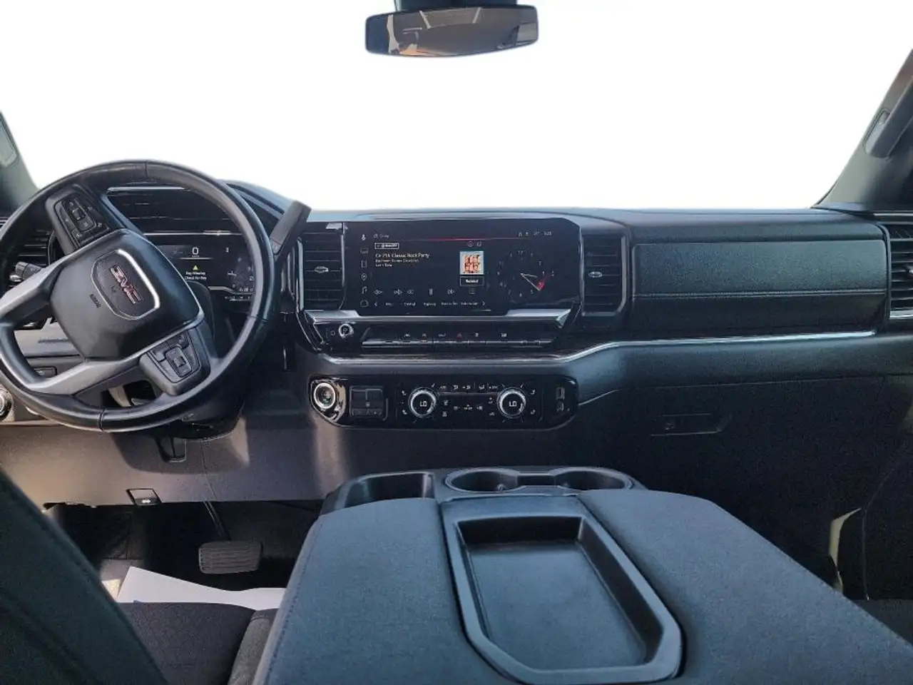 GMC Sierra 1500 снимка GMC Sierra 1500