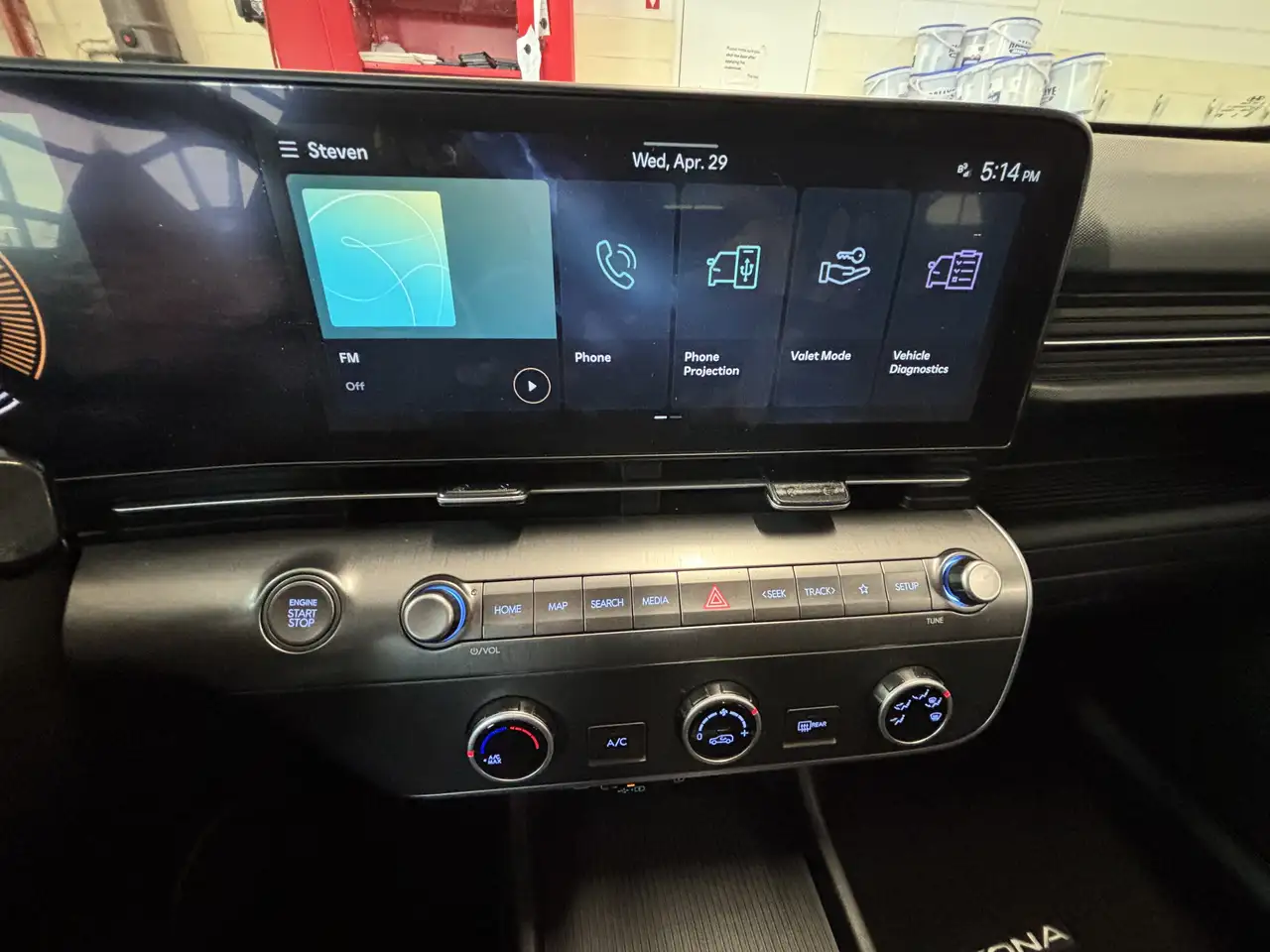 Hyundai KONA снимка Hyundai KONA