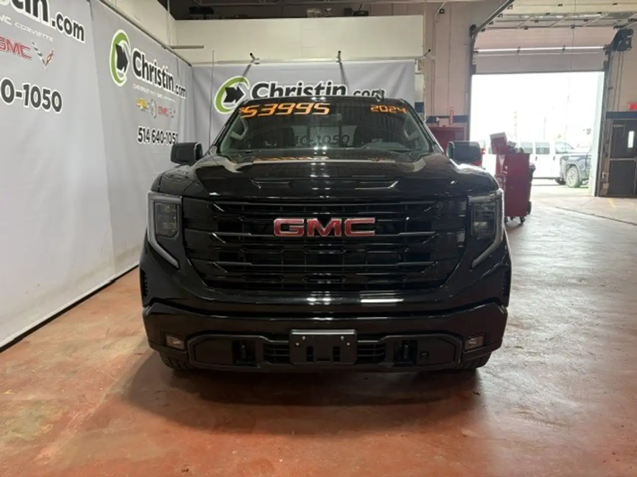 GMC Sierra 1500 снимка GMC Sierra 1500