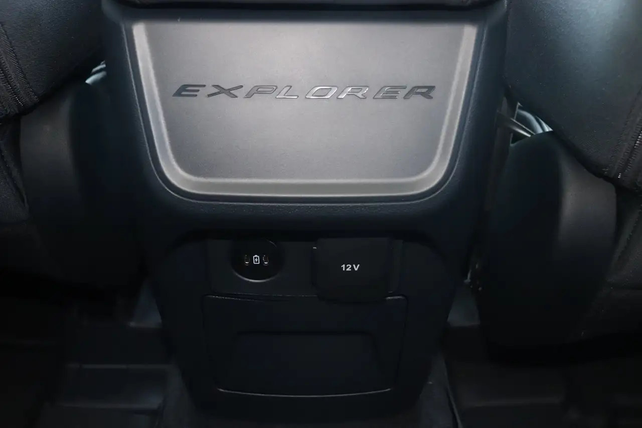 Ford Explorer fotografie Ford Explorer
