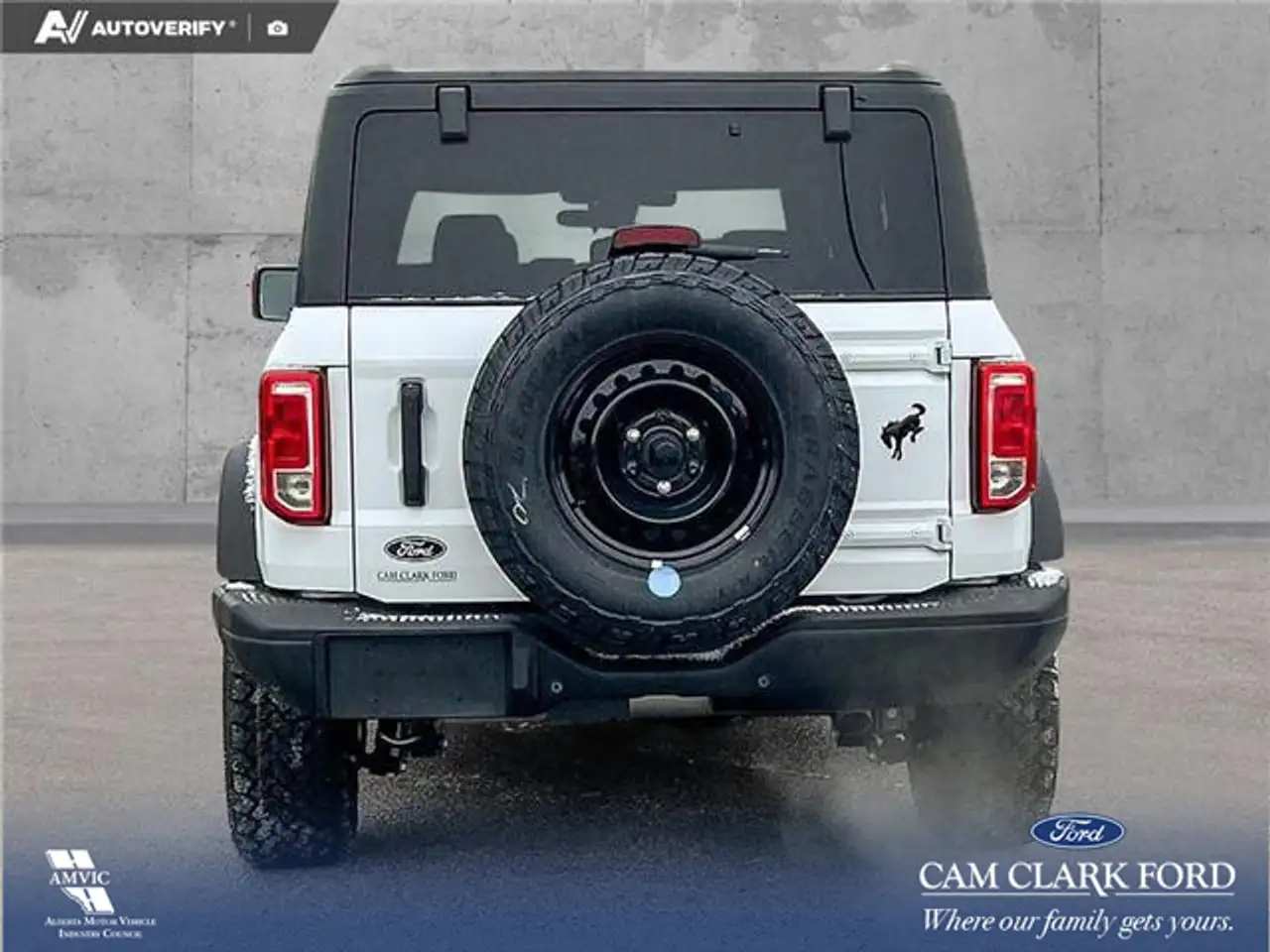 Ford Bronco снимка Ford Bronco