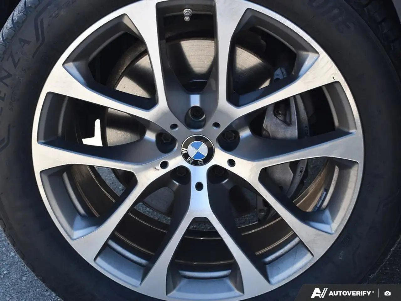 BMW X5 снимка BMW X5