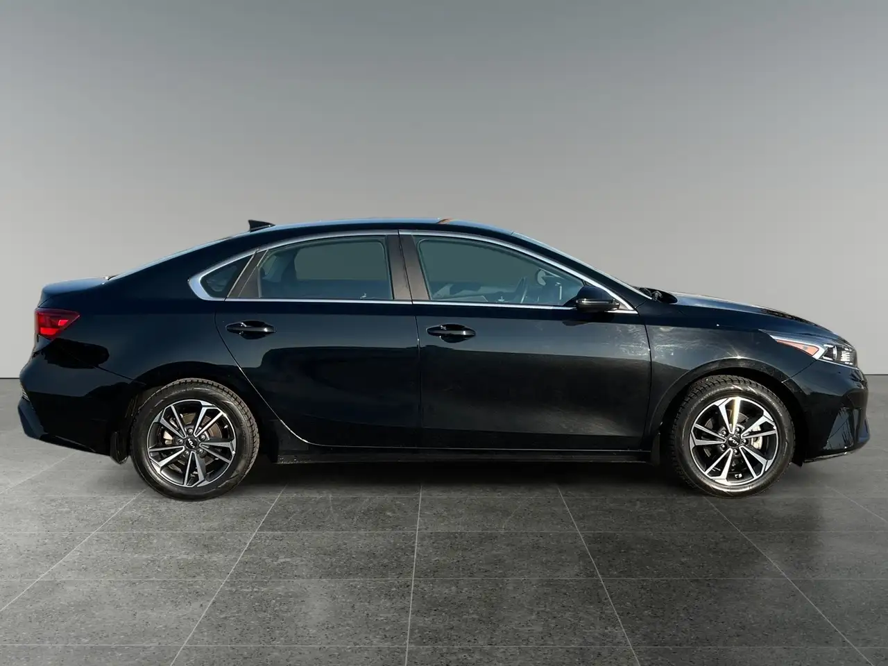 Kia Forte снимка Kia Forte