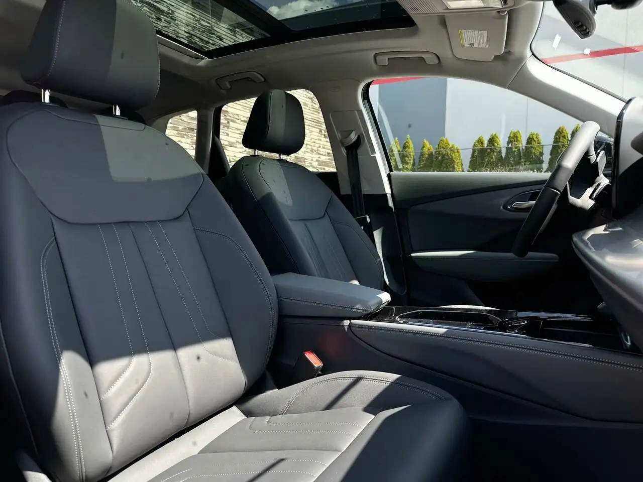 Audi Q3 photo Audi Q3