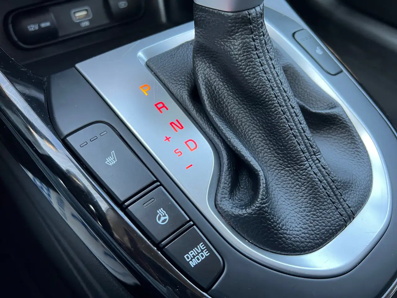 Kia Forte снимка Kia Forte
