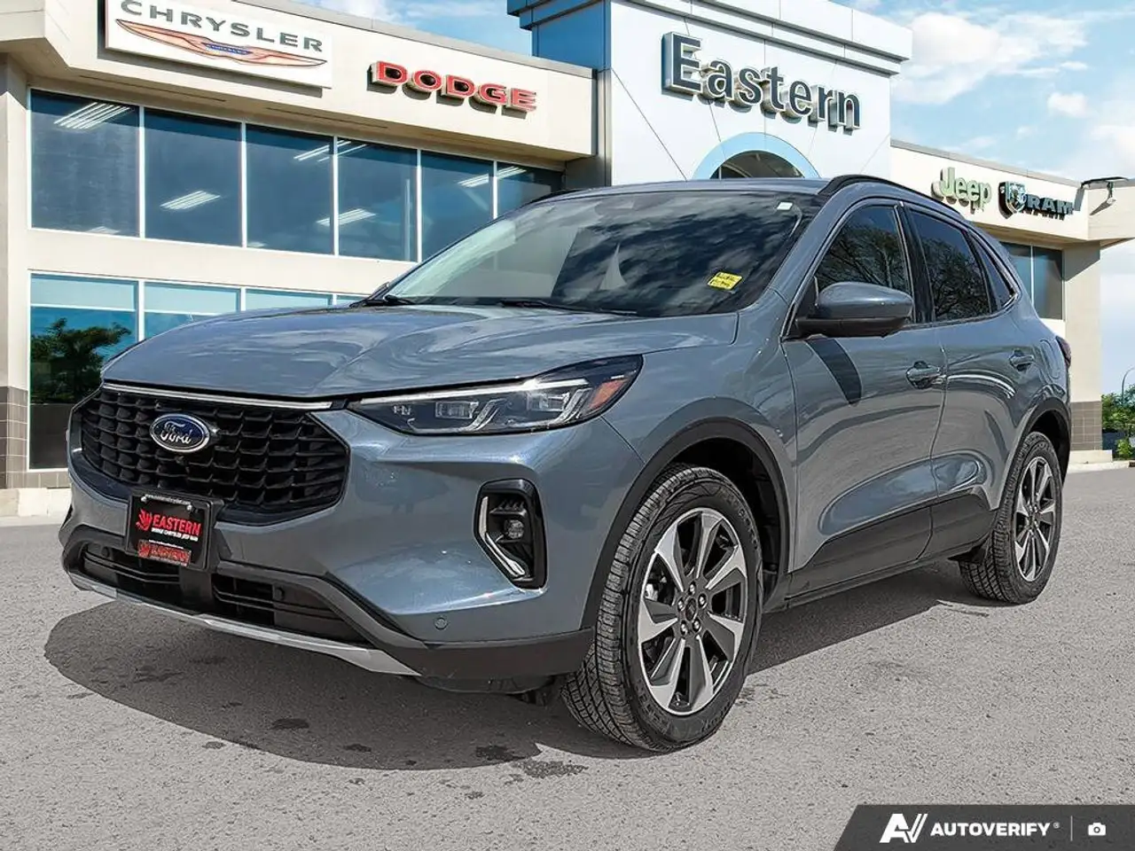 Ford Escape снимка Ford Escape