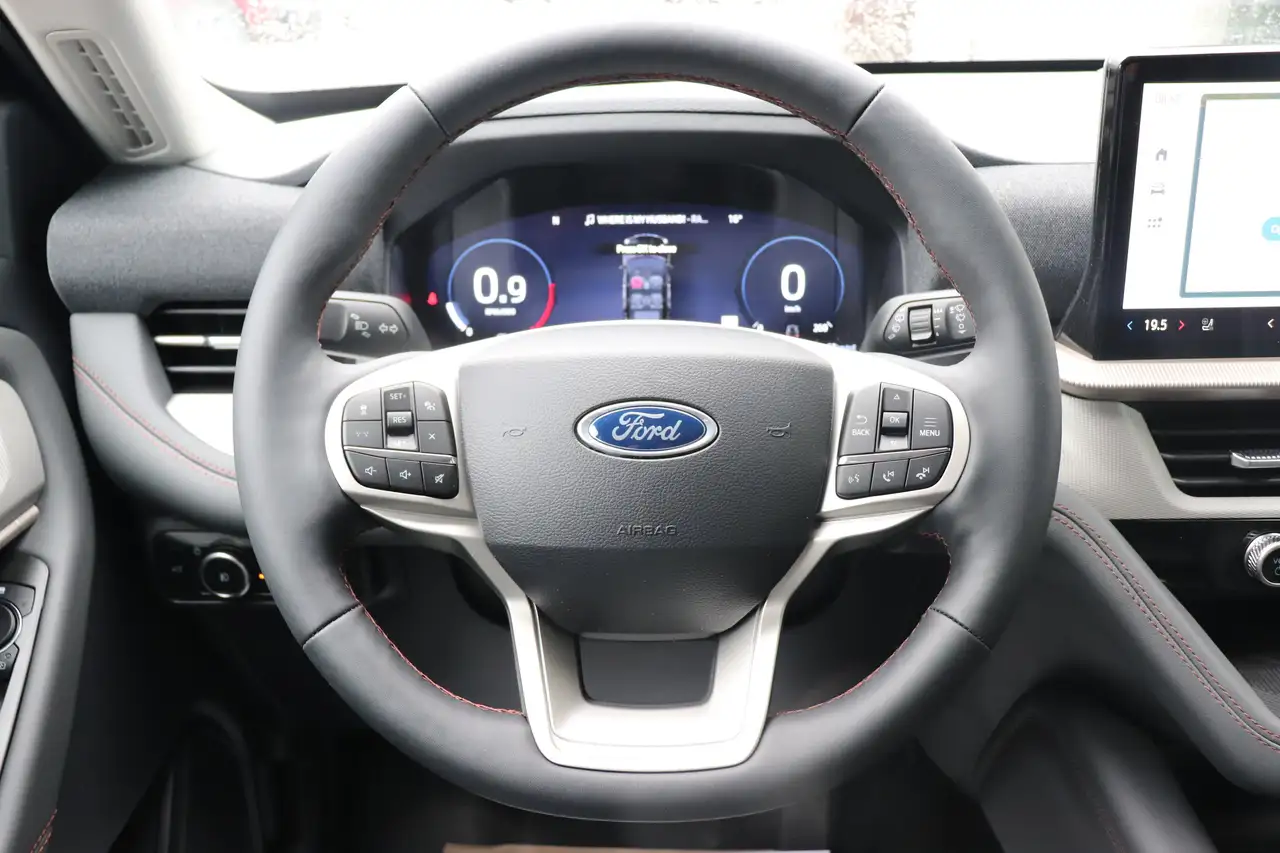 Ford Explorer fotografie Ford Explorer
