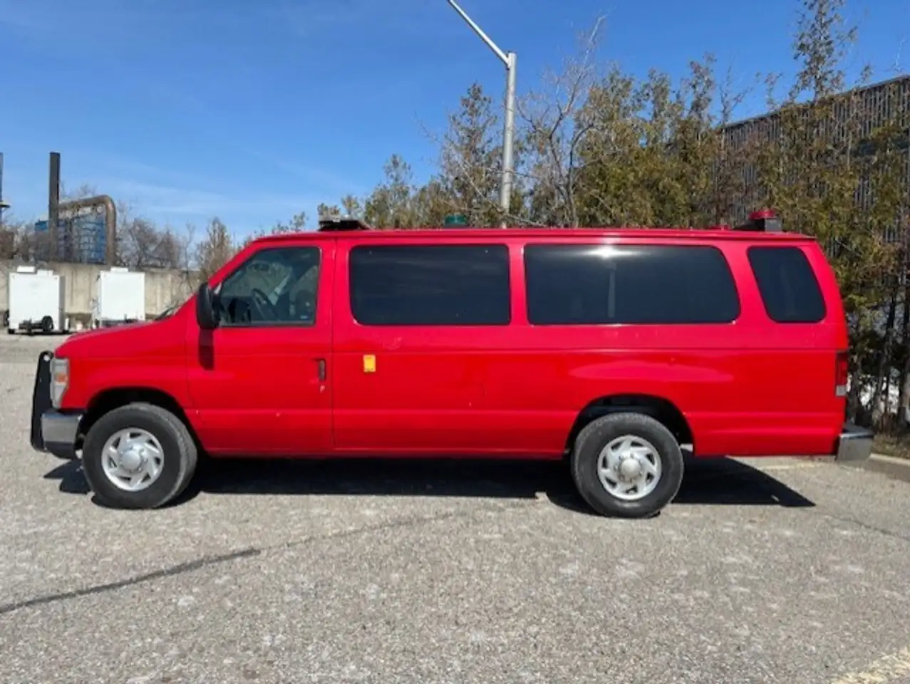 Ford Econoline снимка Ford Econoline