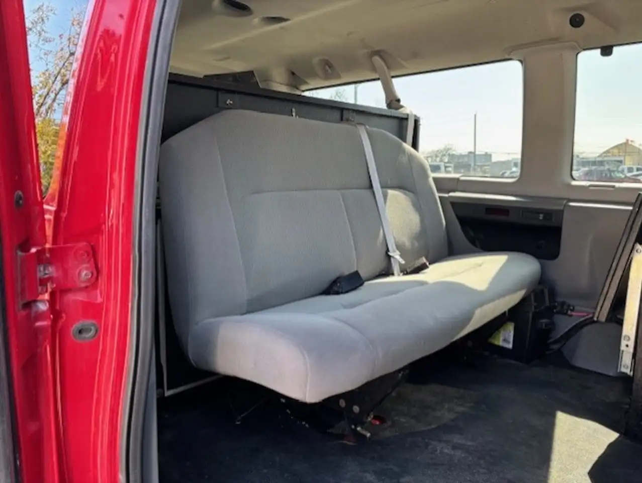 Ford Econoline снимка Ford Econoline