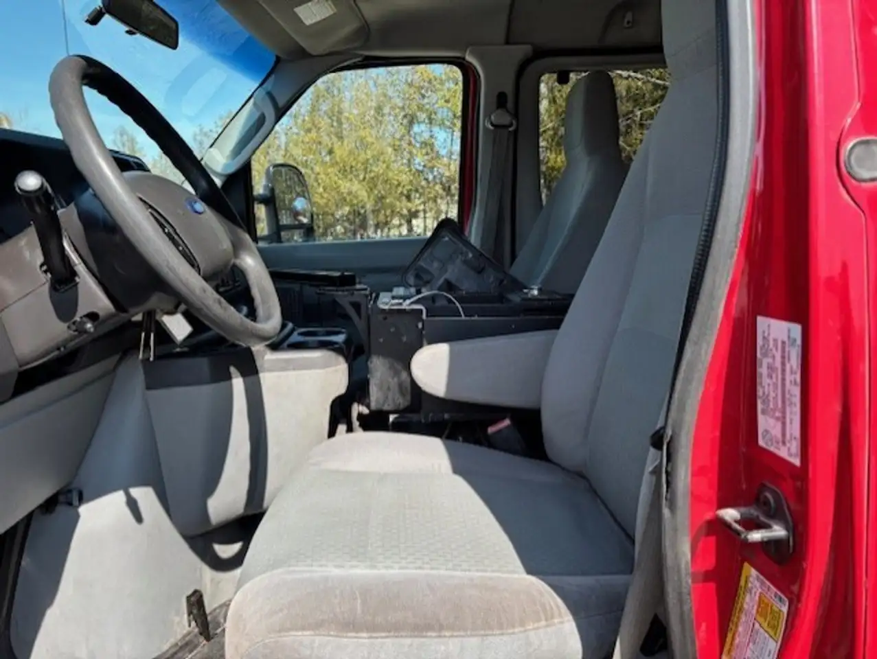 Ford Econoline снимка Ford Econoline
