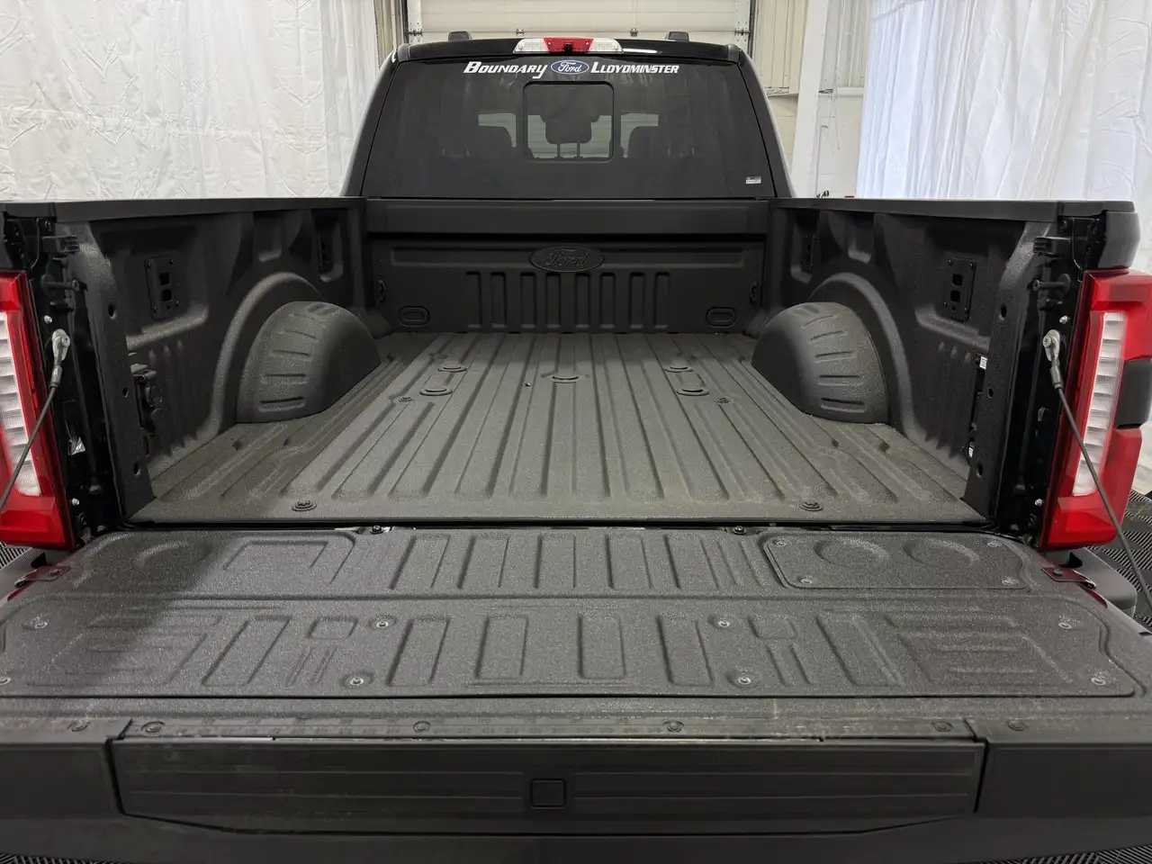 Ford F 350 снимка Ford F 350