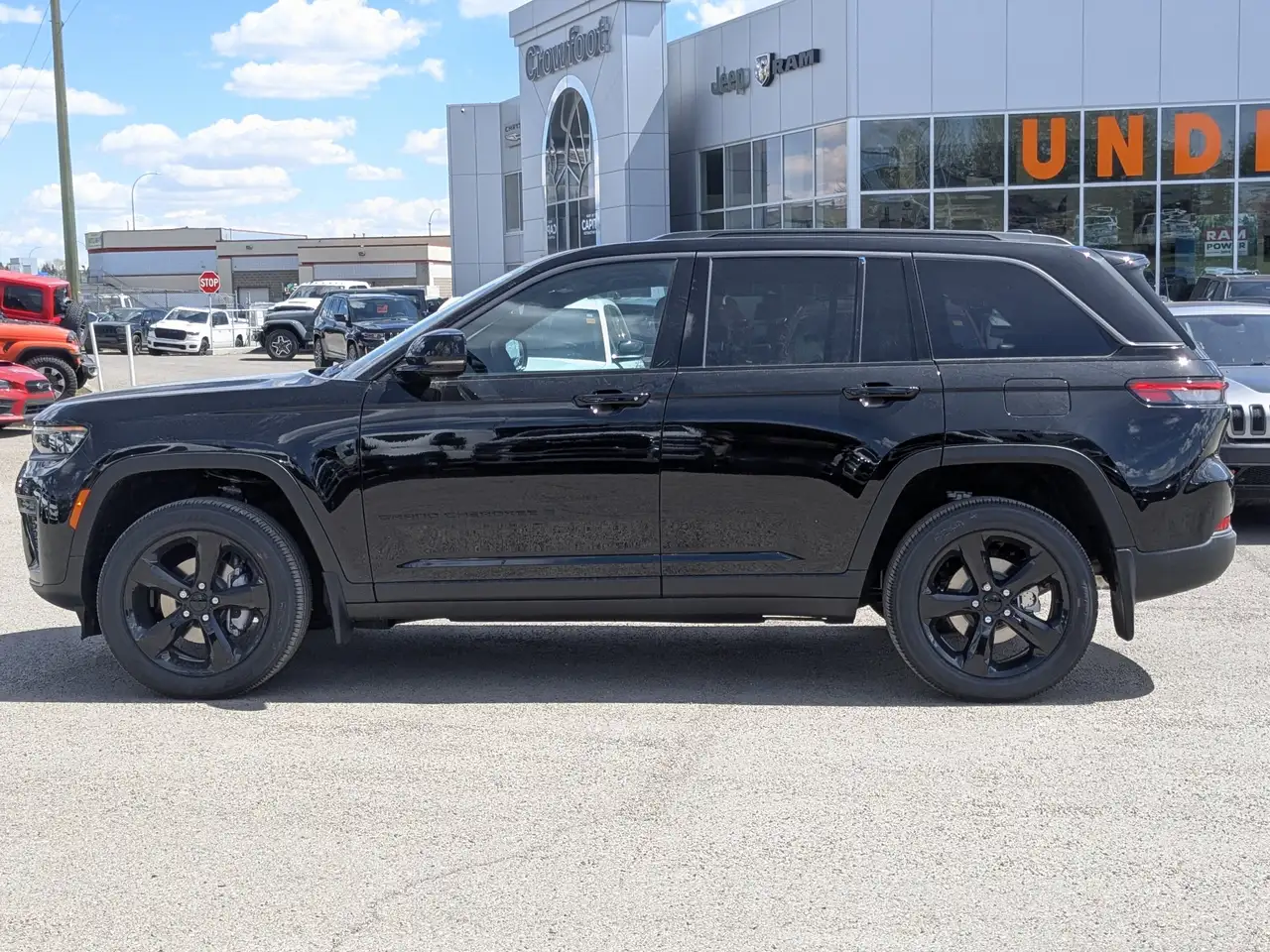 Jeep Grand Cherokee снимка Jeep Grand Cherokee