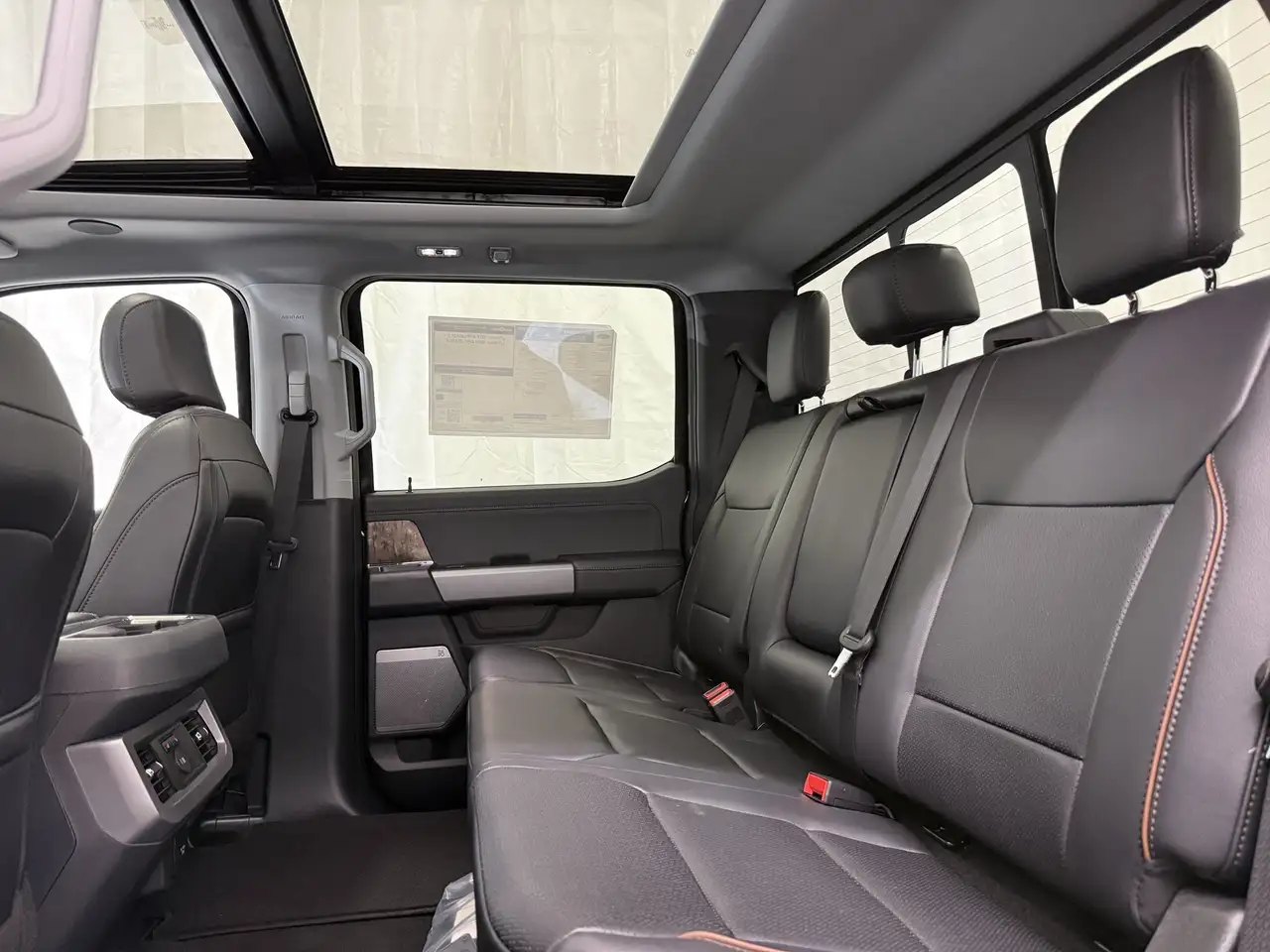 Ford F 350 снимка Ford F 350