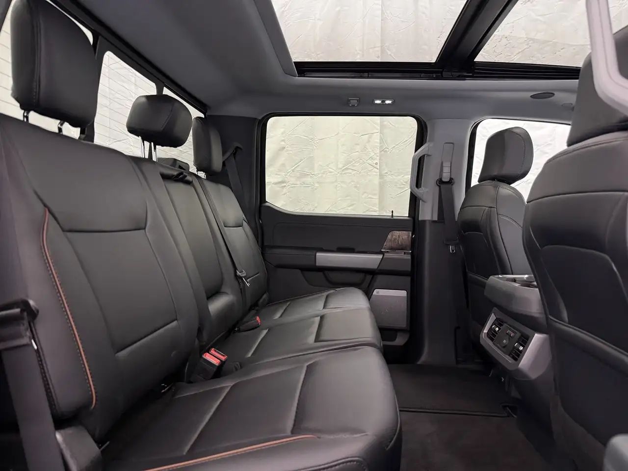 Ford F 350 снимка Ford F 350