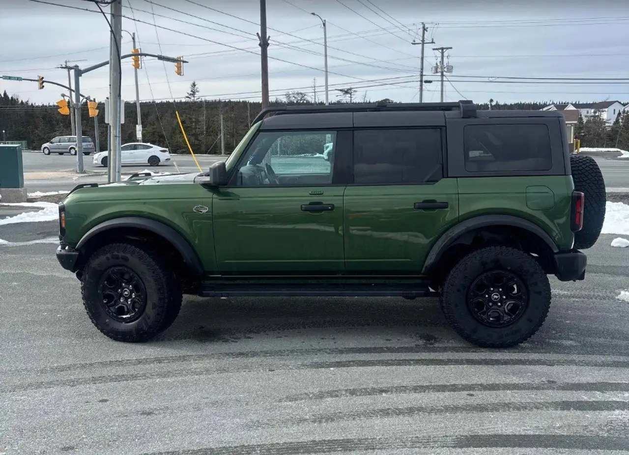 Ford Bronco снимка Ford Bronco