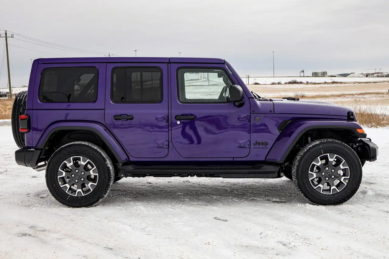 Jeep Wrangler снимка Jeep Wrangler
