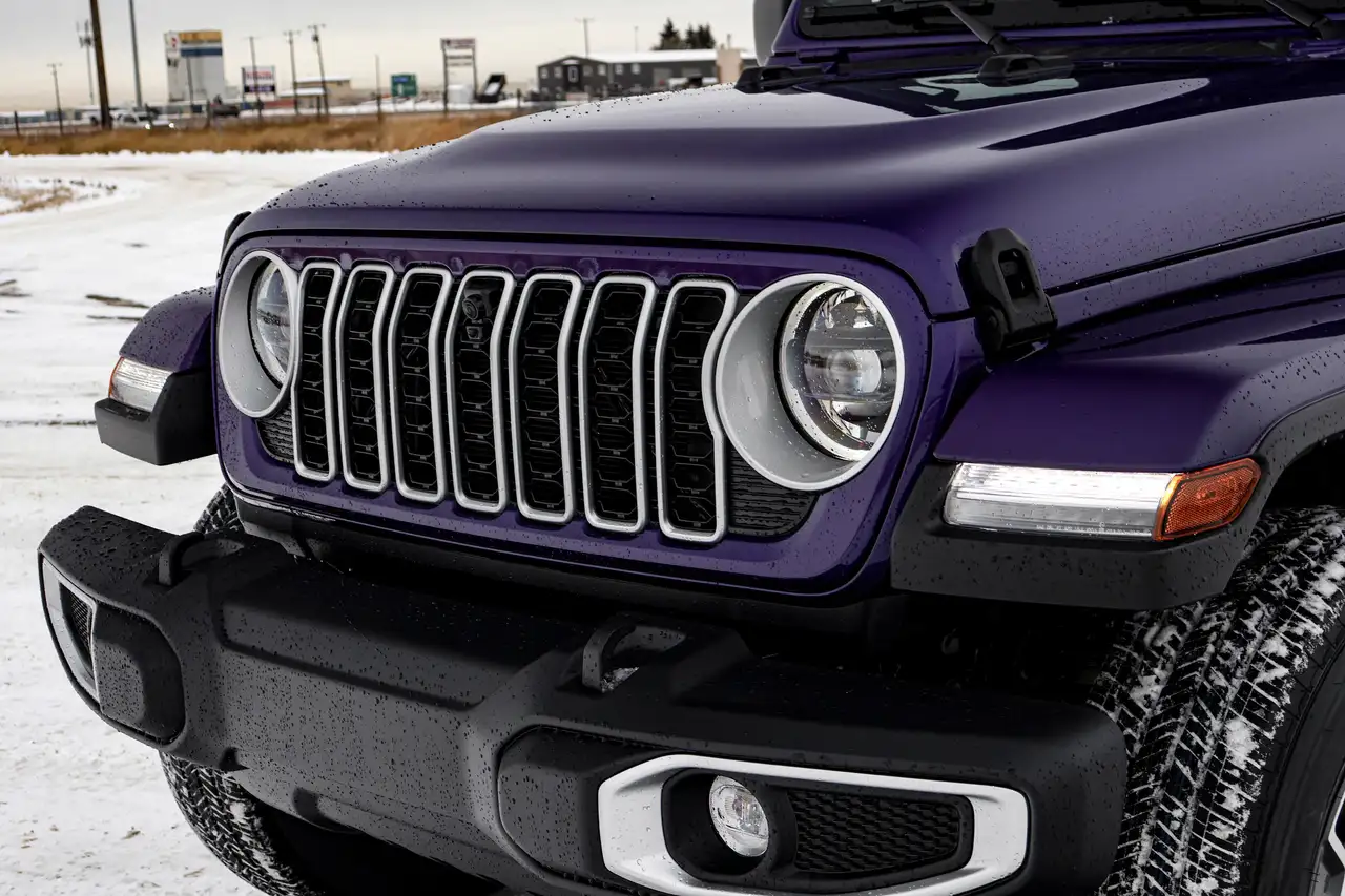 Jeep Wrangler снимка Jeep Wrangler