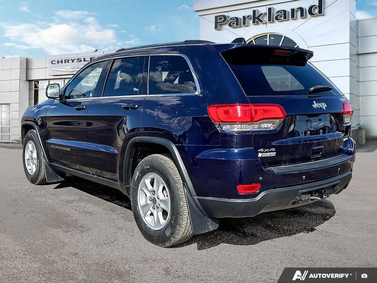Jeep Grand Cherokee снимка Jeep Grand Cherokee
