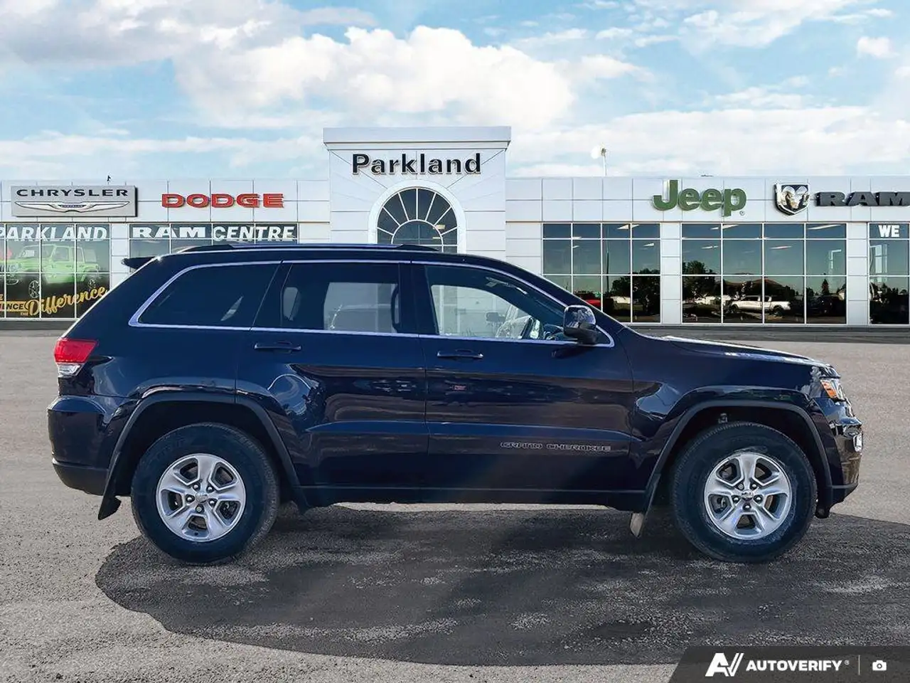 Jeep Grand Cherokee снимка Jeep Grand Cherokee