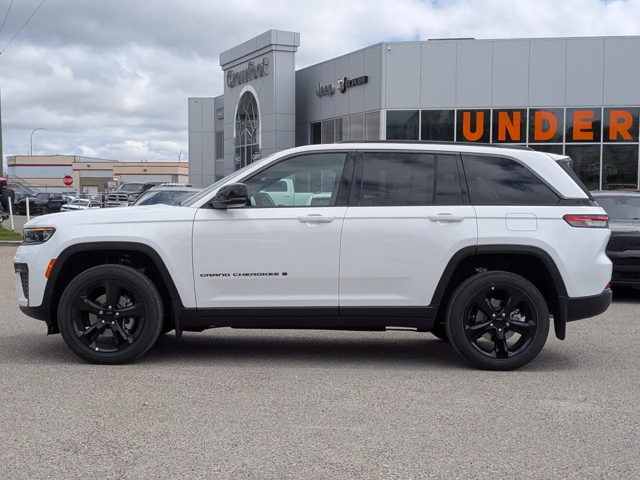 Jeep Grand Cherokee снимка Jeep Grand Cherokee