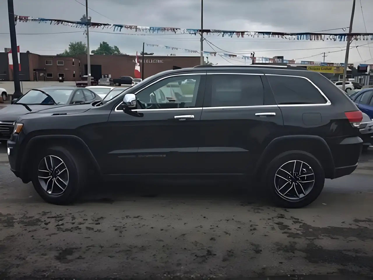 Jeep Grand Cherokee снимка Jeep Grand Cherokee