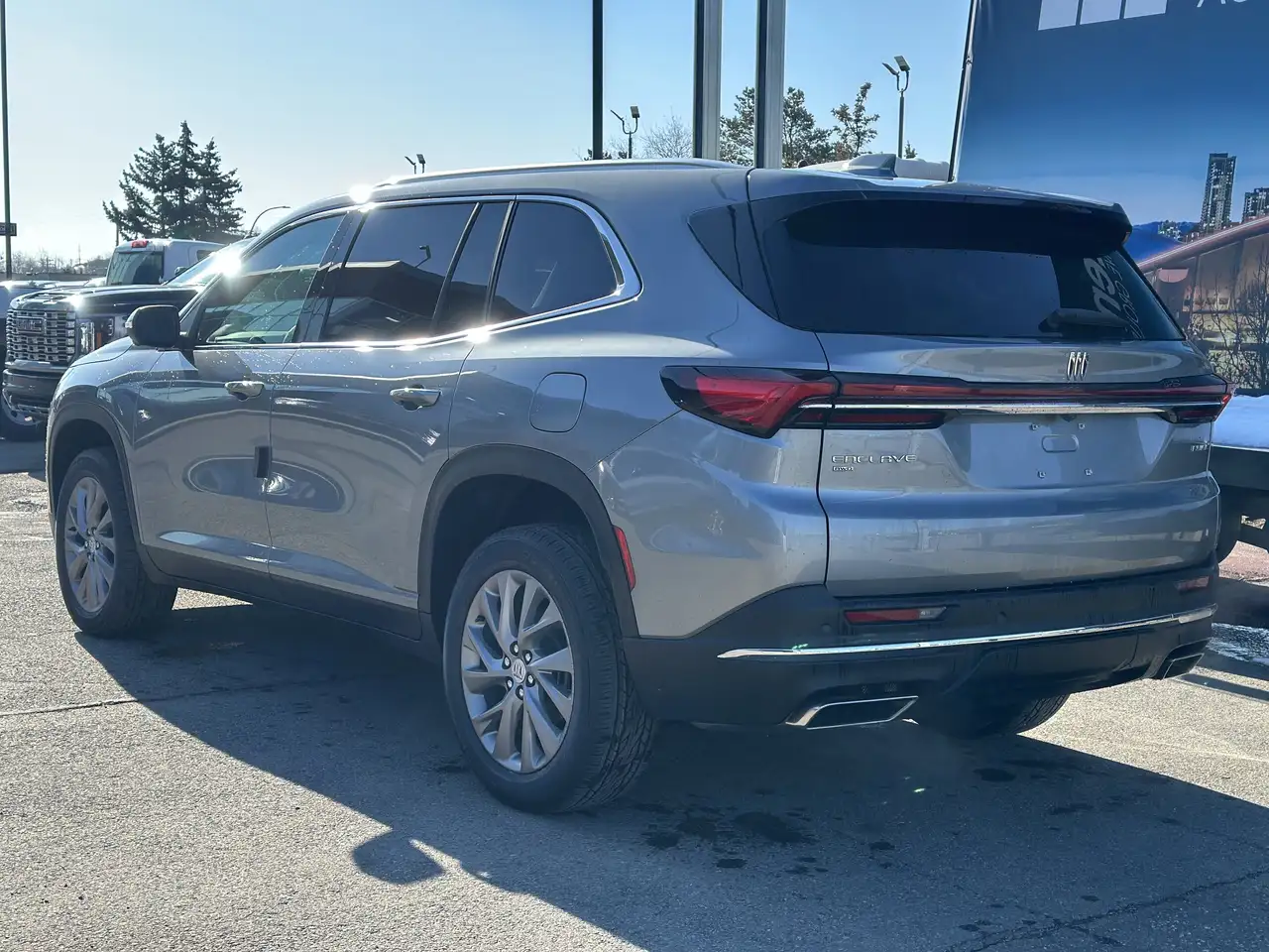 Buick Enclave снимка Buick Enclave