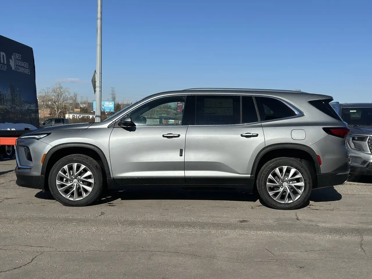 Buick Enclave снимка Buick Enclave