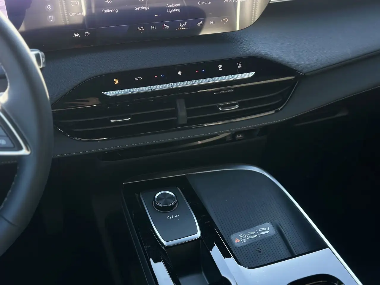 Buick Enclave снимка Buick Enclave