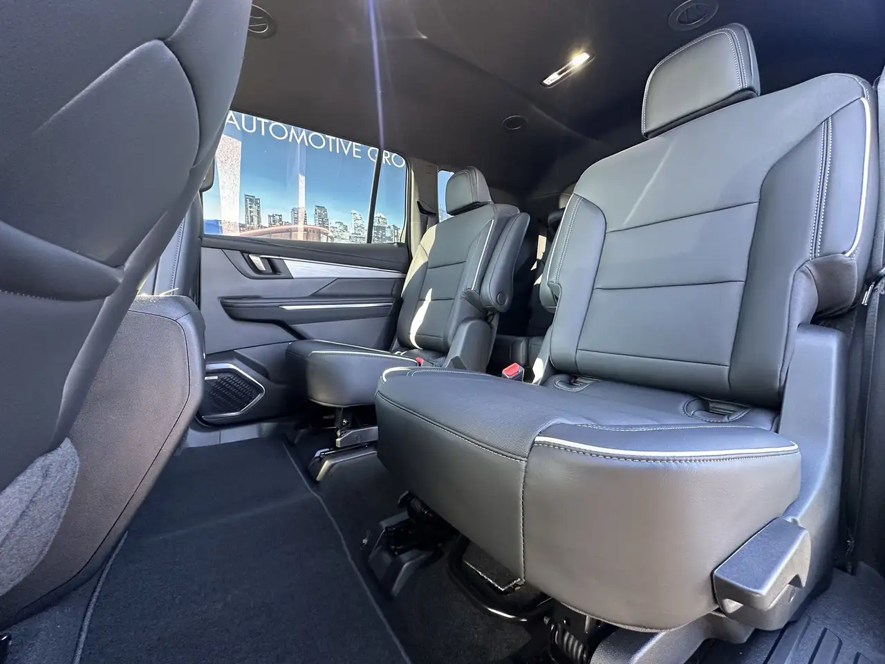 Buick Enclave снимка Buick Enclave
