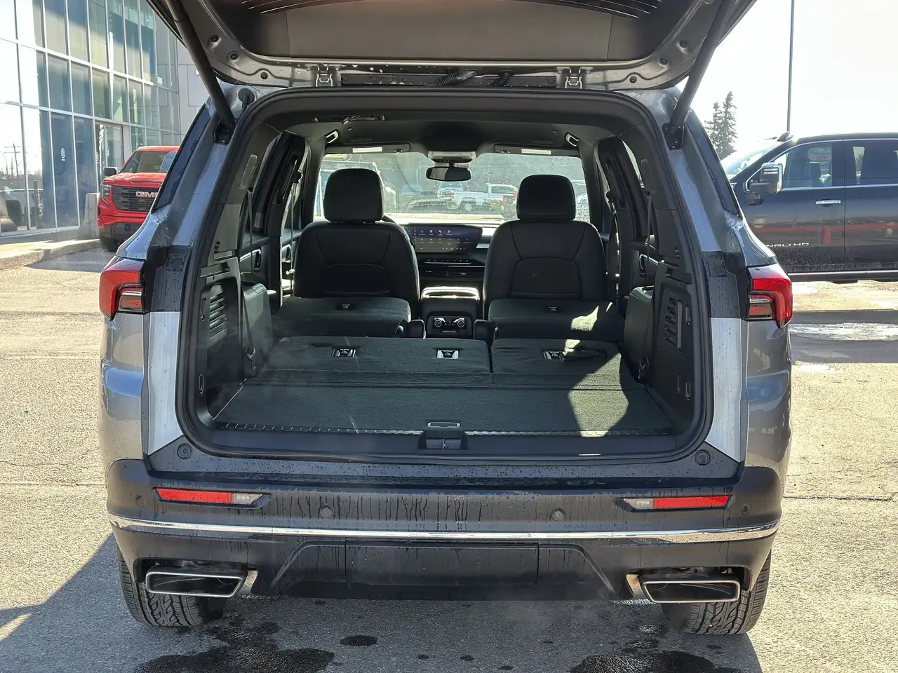 Buick Enclave снимка Buick Enclave
