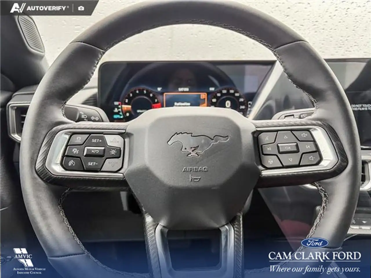 Ford Mustang photo Ford Mustang