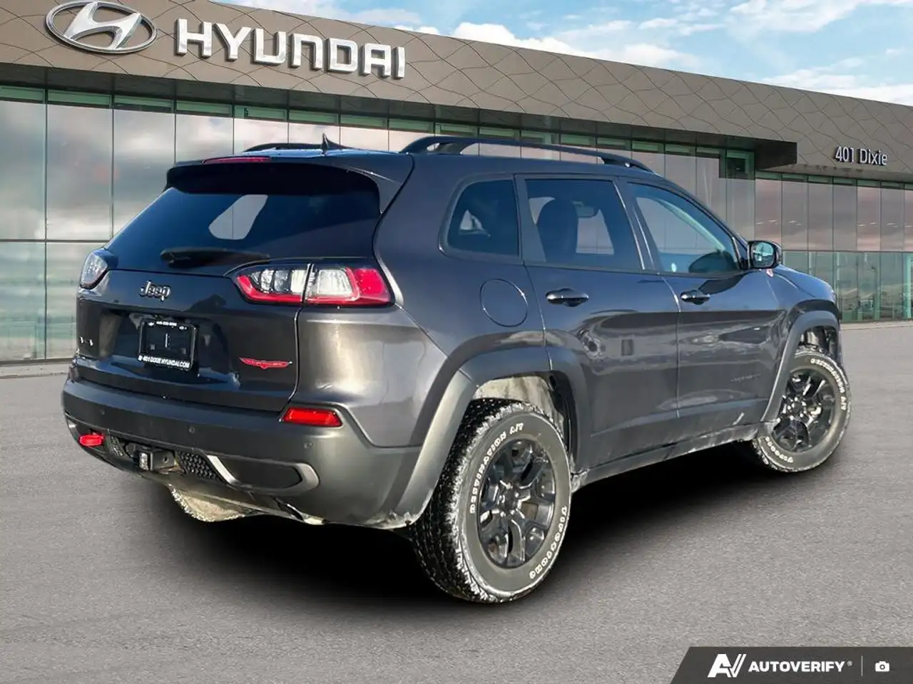 Jeep Cherokee снимка Jeep Cherokee